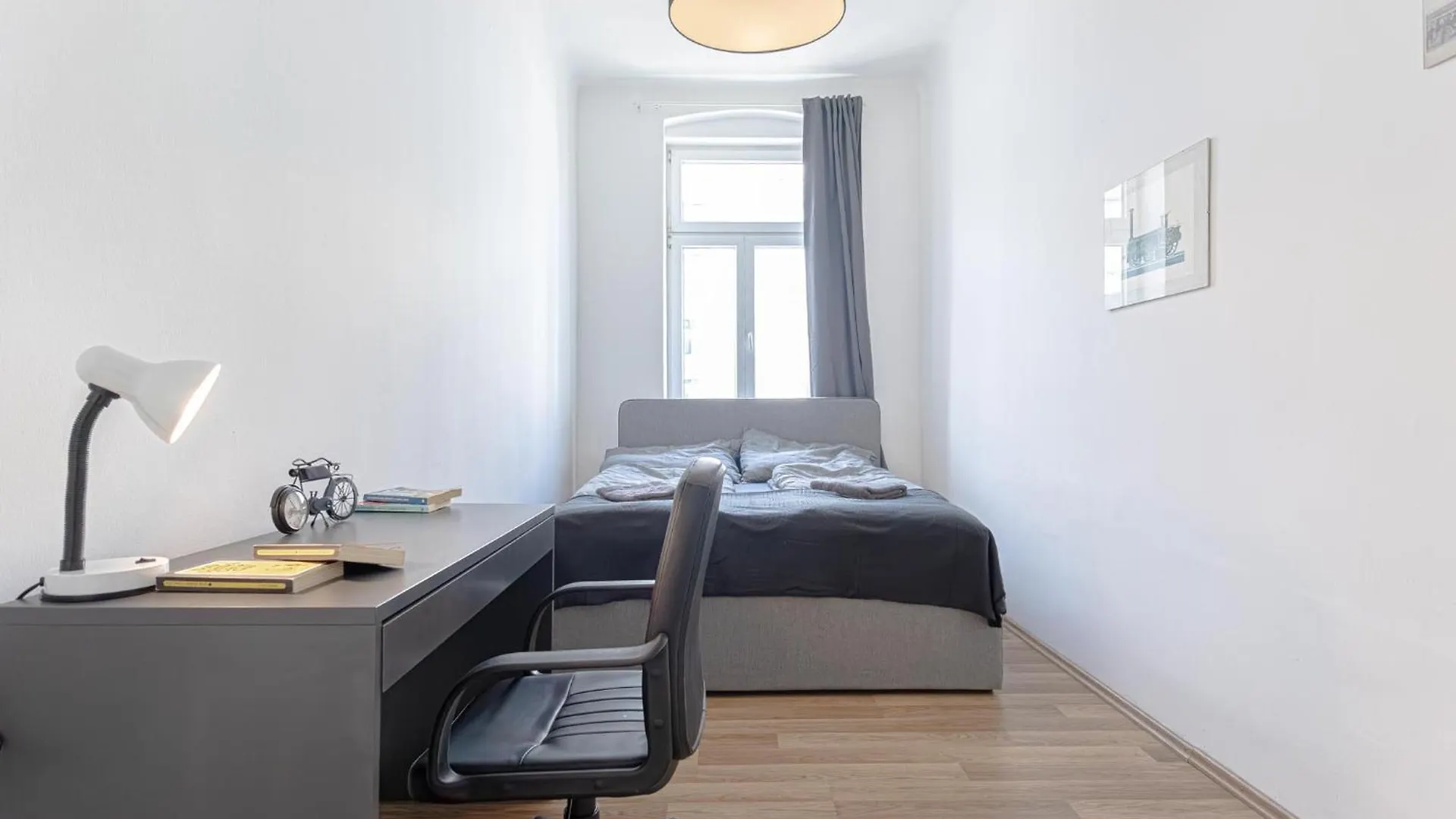 Explore Vienna 2Br And 1Lr Retreat Near Westbahnhof Austria