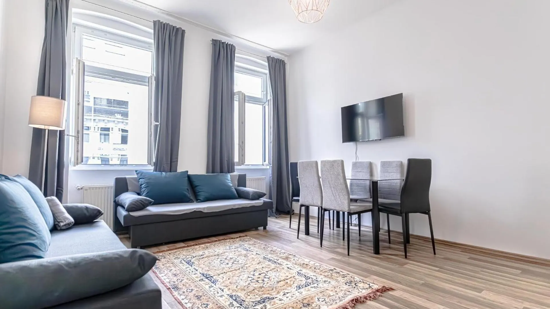 Explore Vienna 2Br And 1Lr Retreat Near Westbahnhof 0*,