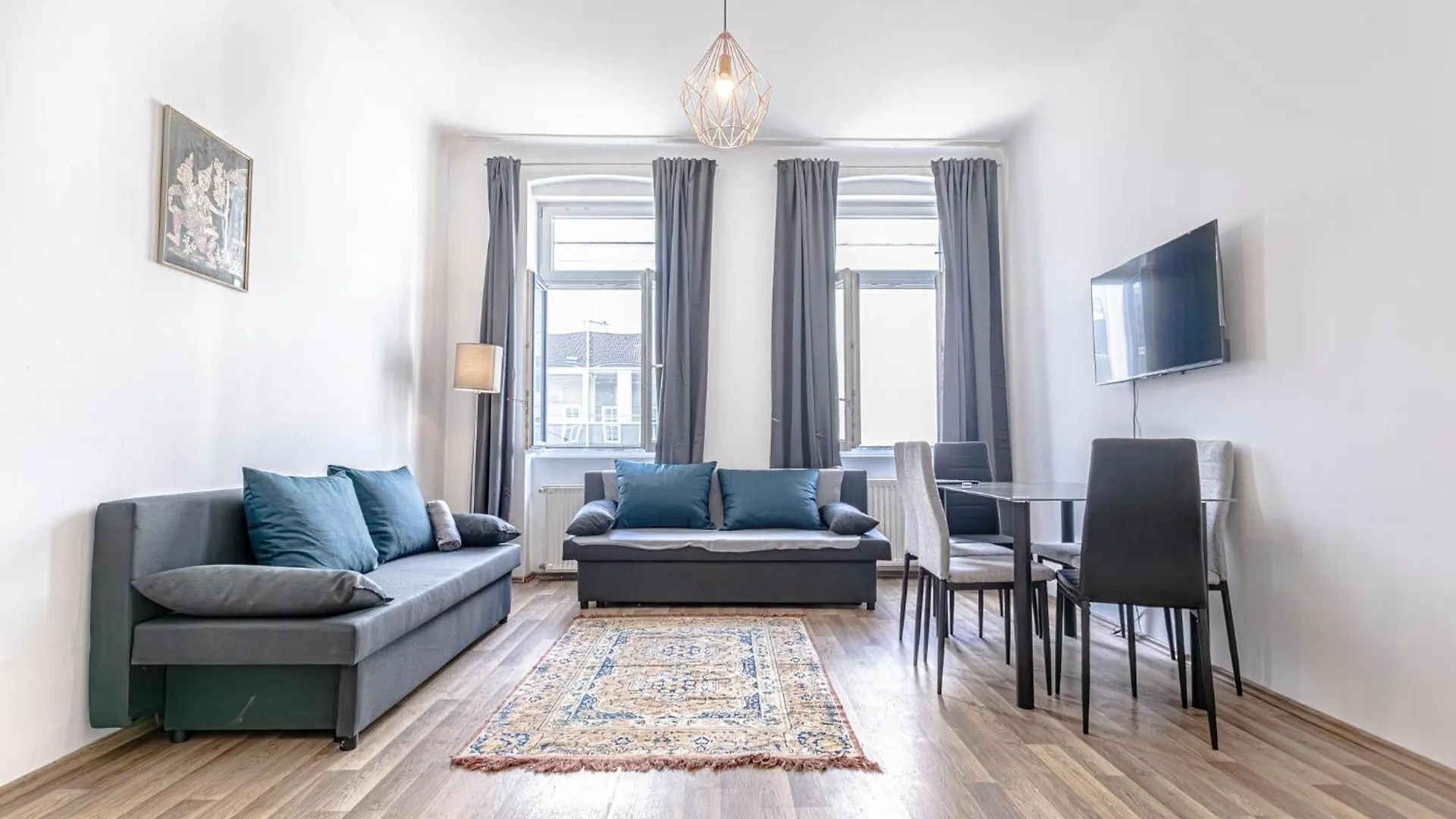 Explore Vienna 2Br And 1Lr Retreat Near Westbahnhof