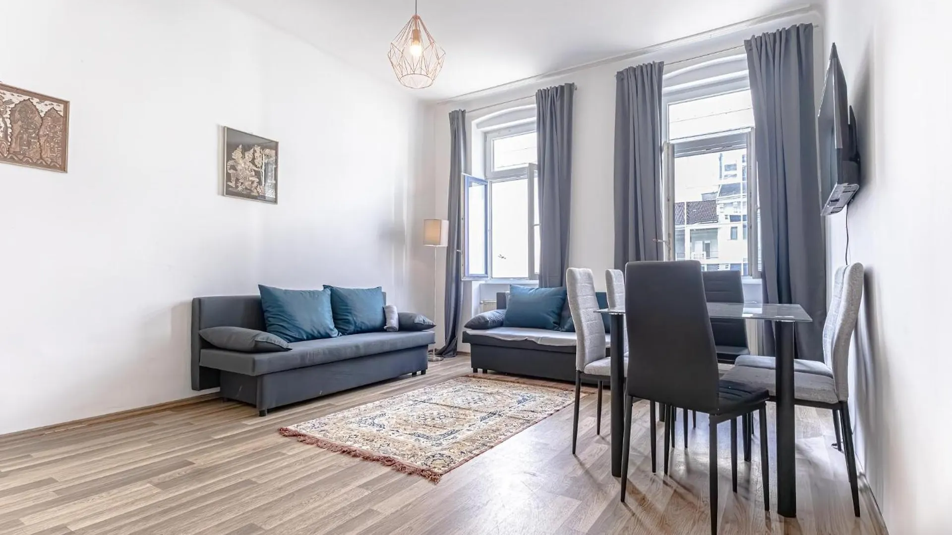 Explore Vienna 2Br And 1Lr Retreat Near Westbahnhof